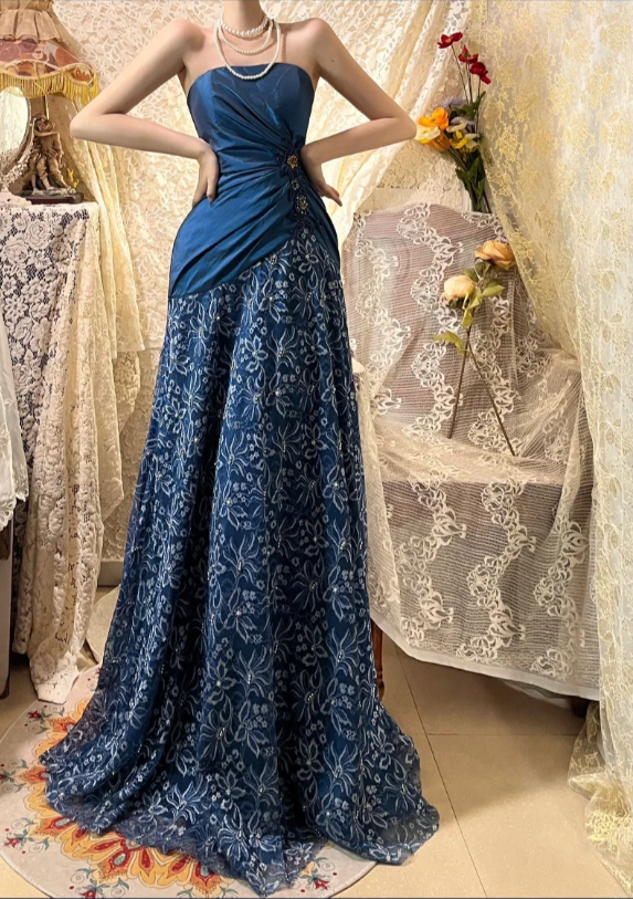 Vintage Navy Blue Pleated Satin Lace Beaded Long Prom Dress P3760
