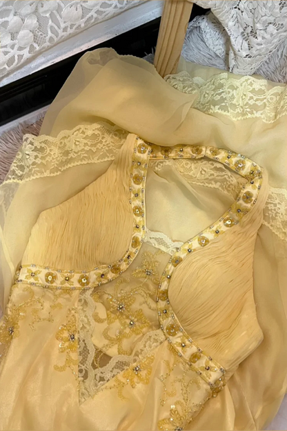 Elegant Yellow Halter Neck Bias Chiffon Lace Trim Prom Dress P3766