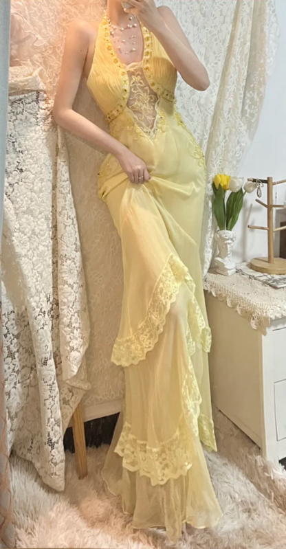 Elegant Yellow Halter Neck Bias Chiffon Lace Trim Prom Dress P3766