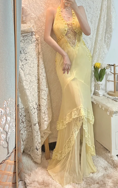 Elegant Yellow Halter Neck Bias Chiffon Lace Trim Prom Dress P3766