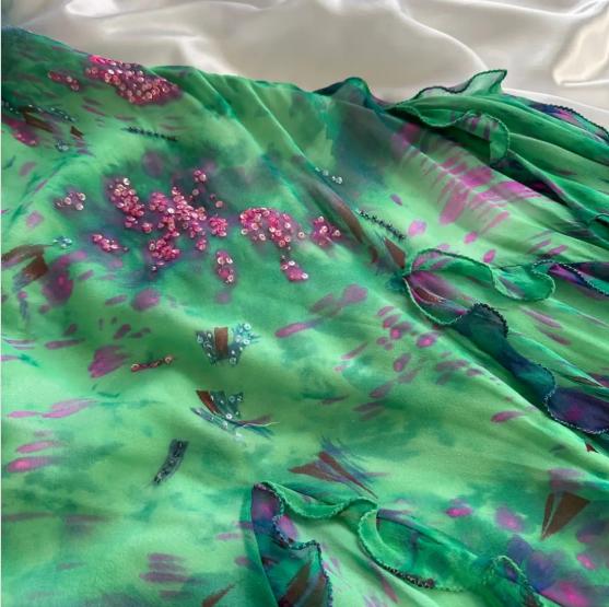 Stunning Green Double-layered Flying Sleeves And Swaying Neck Chiffon Prom Dress P3801