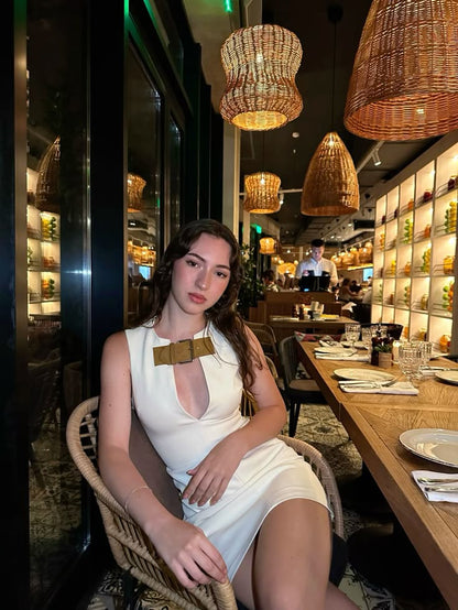 Sexy Low Cut Sleeveless White Satin Hip-hugging 17th Birthday Homecoming Dress P3814