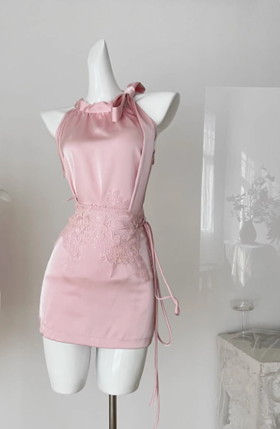 Elegant Halter Neck Strapless Satin Hip-hugging Birthday Skirt Homecoming Dress P3840