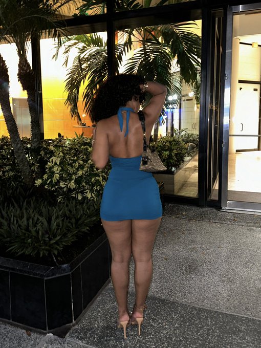 Sexy Low Cut Halter Neck Backless Slim Birthday Short Skirt Homecoming Dress P3872