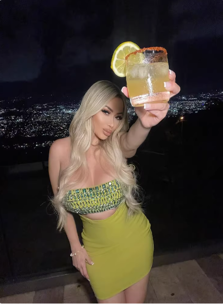 Sexy Rhinestone Chest-wrapped Hollow Hip 21st Birthday Homecoming Dress P3892