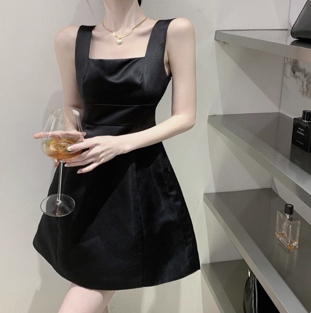 Elegant Simple Shoulder Strap Square Neck Satin A-line Birthday Dress Homecoming Dress P3919