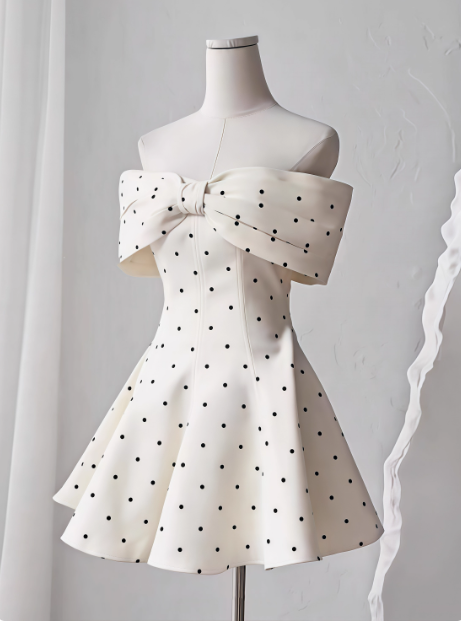 Sweet One-shoulder Bow Satin Polka Dot Puffy Birthday Skirt Homecoming Dress P3961