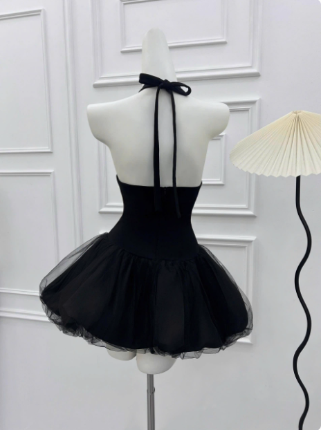 Beautiful Halterneck Black Mesh Splicing Puffy Birthday Dress Homecoming Dress P3972
