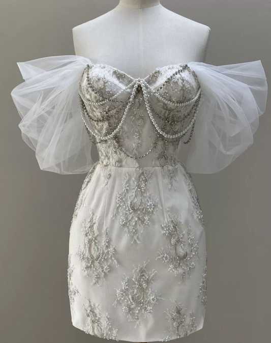 Gorgeous White Sweetheart Neck Sheath 16th Birthday Outfits Off The Shoulder Short Prom Dress S833