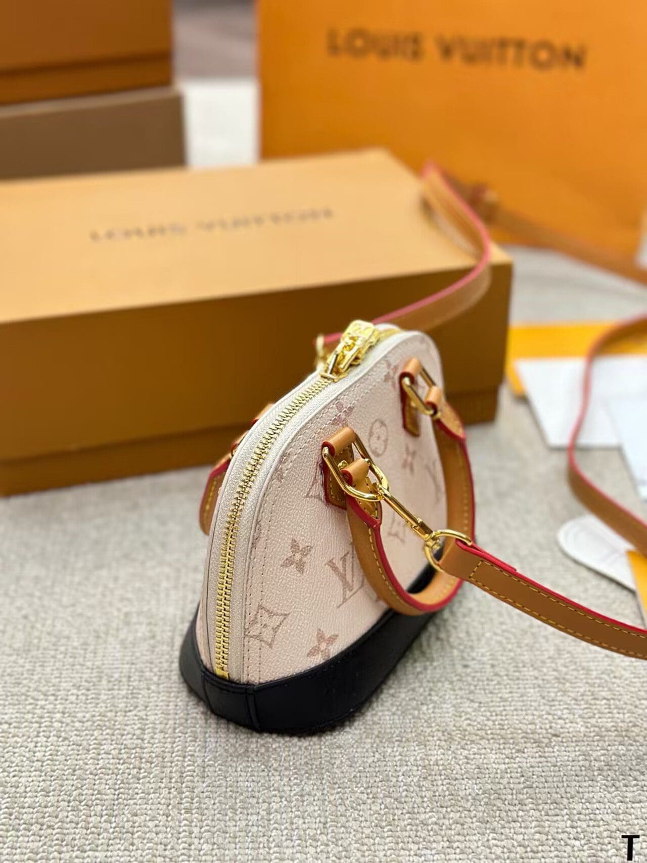 Louis Vuitton Nano Alma M46895