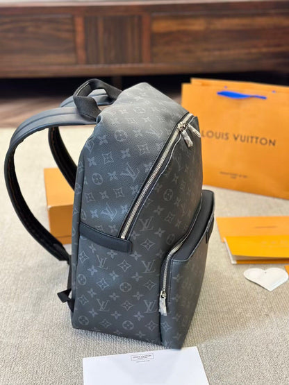Louis Vuitton DISCOVERY Backpack  M43186