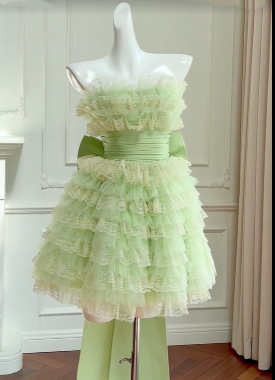 preppydressess -Green sweet cute short layered homecoming dress birthday party dress gh5097