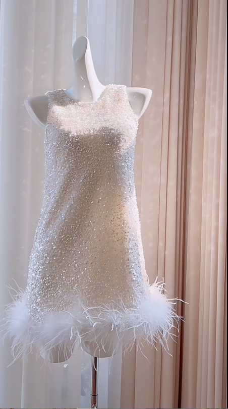 preppydressess -White shiny sequined feather short homecoming dress birthday party dress Prom dress gh5103