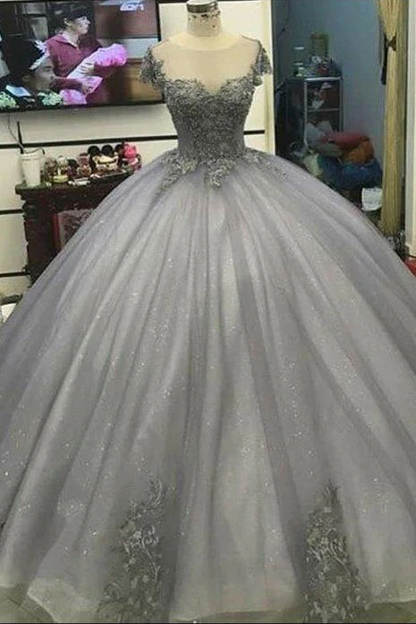 New Arrival Quinceanera Dresses Scoop Tulle With Applique Floor Length Ball Gown  gh915