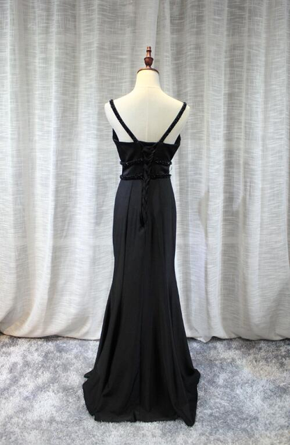 Elegant Black Mermaid Satin V-Neckline Party Dress Charming Mermaid Long Formal Gowns gh593