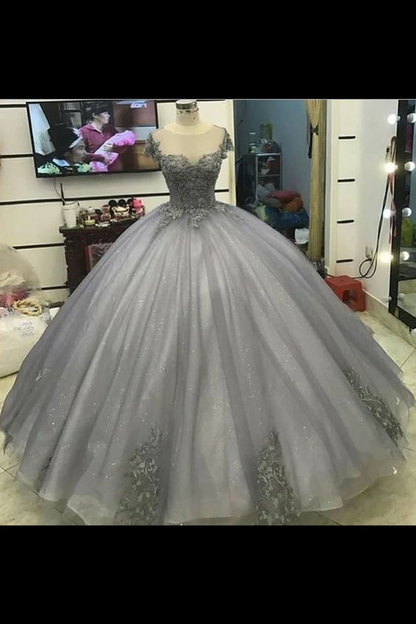 New Arrival Quinceanera Dresses Scoop Tulle With Applique Floor Length Ball Gown  gh915