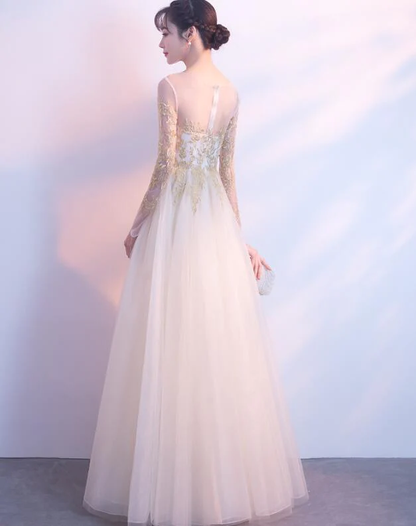 Beautiful Light Champagne Long Sleeves With Gold Applique, Charming Formal Gowns gh588