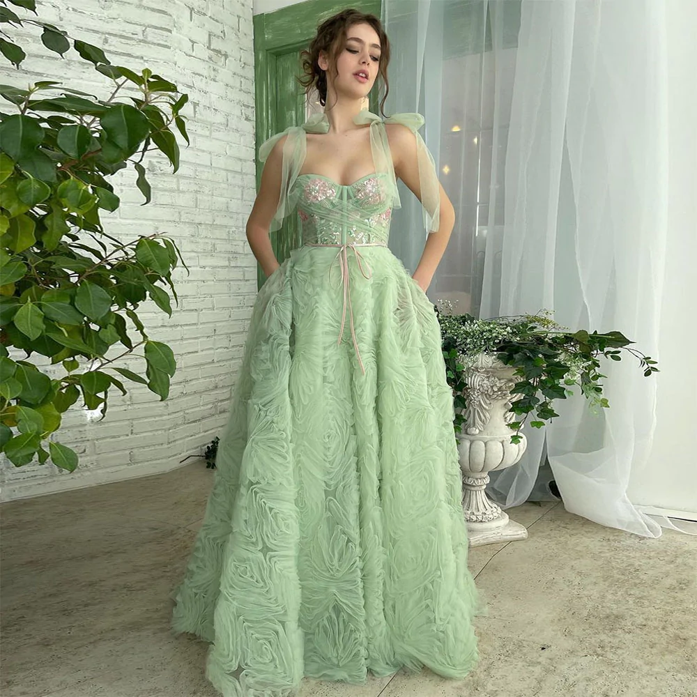 Gorgeous green long tiered ruffled ball gown embroidered lace applique beaded bow strappy evening gown with pockets gh1846