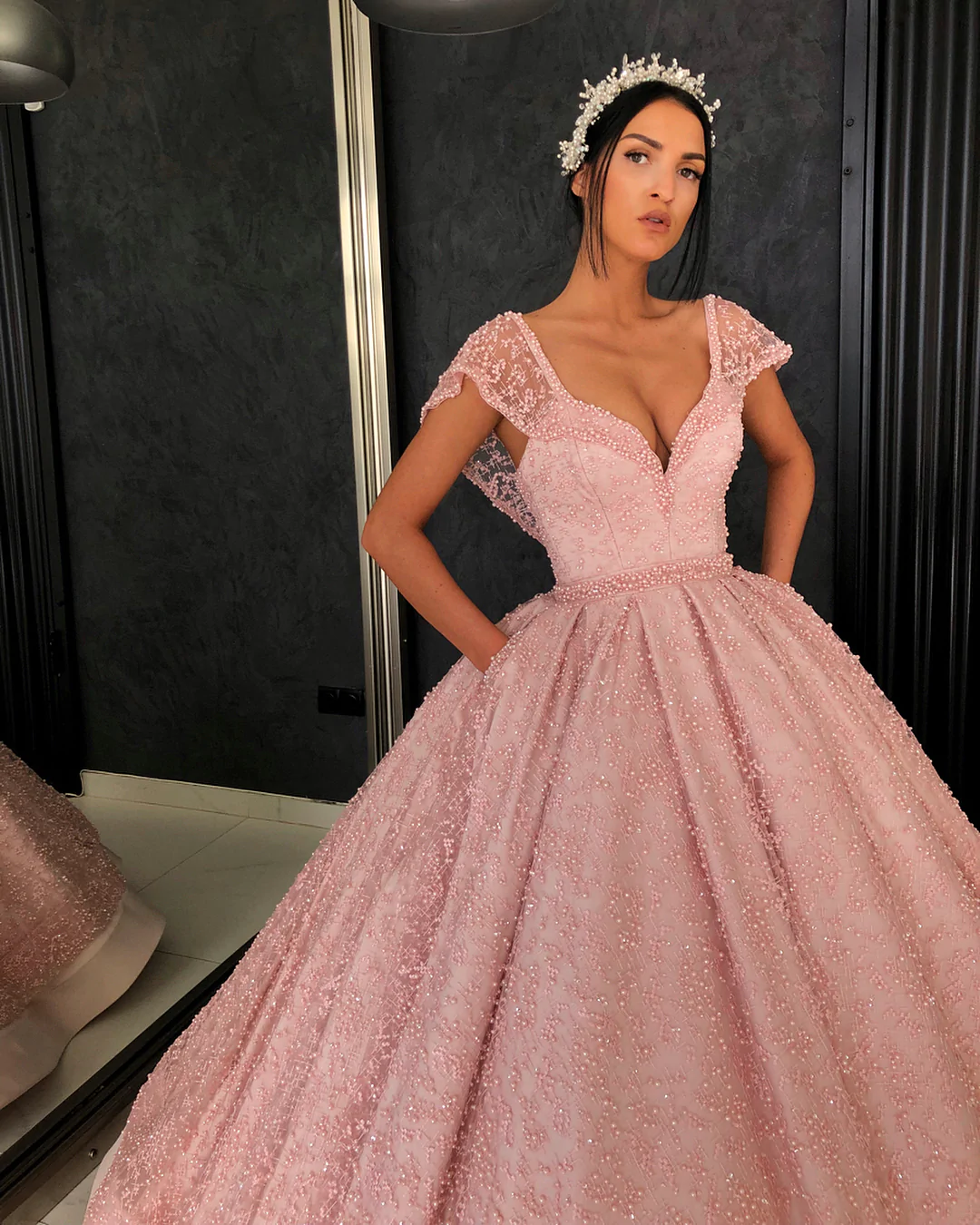 Gorgeous pink ball gown V neck floor length organza beaded crochet flowers evening dress gh2221