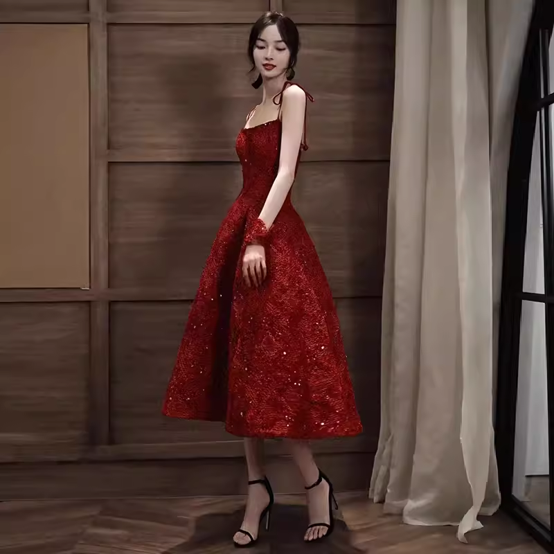 Elegant Spaghetti Straps Vintage Lace Red Dress Women Birthday Outfits P1005