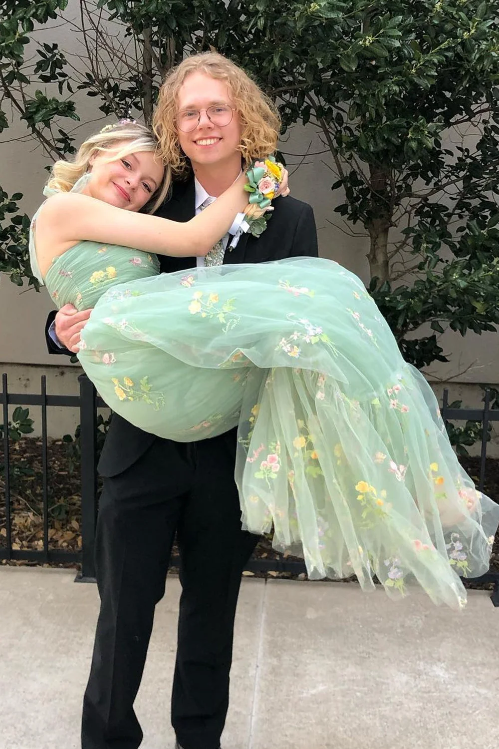 Sexy A Line Straps Green Lace Prom Dresses 21th Birthday Outfit P2101