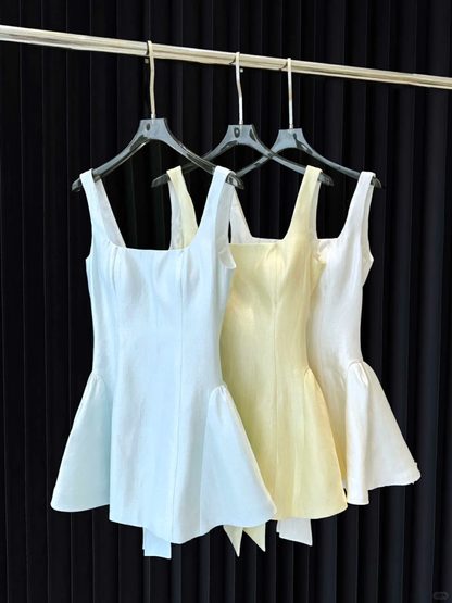 Cute Square Neck White Backless Satin A Line Short Party Dress Formal Graduation Homeocming Dress With Bow S801
