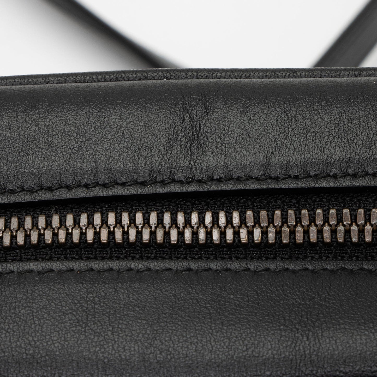 Gucci Matelasse Leather GG Marmont Small Shoulder Bag (SHF-8WEwIl)