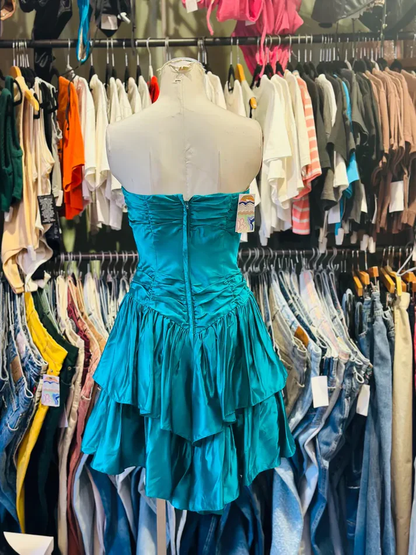 Elegant Sweetheart Blue Satin 17th Birthday Outfits  Short Graduation Homecoming Dress S915