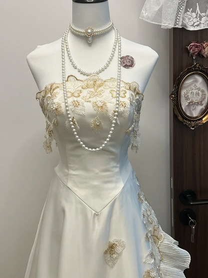 Vintage A Line Strapless Golden Appliques White Satin Long Prom Dress Party Dress SH3032