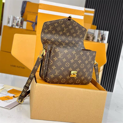 Louis Vuitton M44875 Pochette Métis