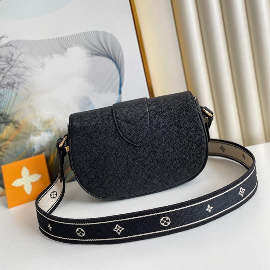 Louis Vuitton PONT 9 SOFT MM M58967