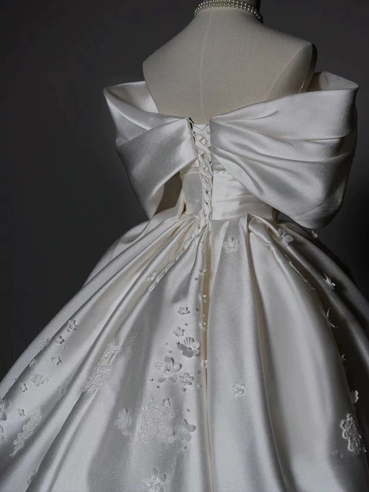 Timeless Ball Gown Off The Shoulder White Satin Long Wedding Dresses Bridal Dress SD1973