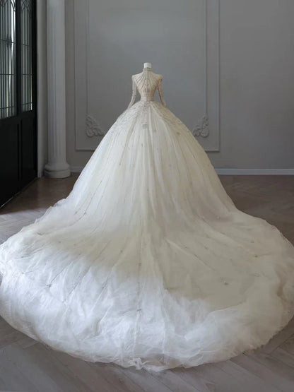 Ivory White Beaded Fashion Long Train Tulle Ball Gown Wedding Dress gh4952