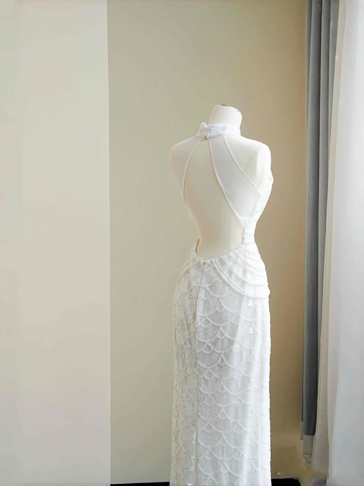 Pretty Bridal Gown Mermaid High Neck Sequin White Long Wedding Dresses Modest Bridal Gowns D2723