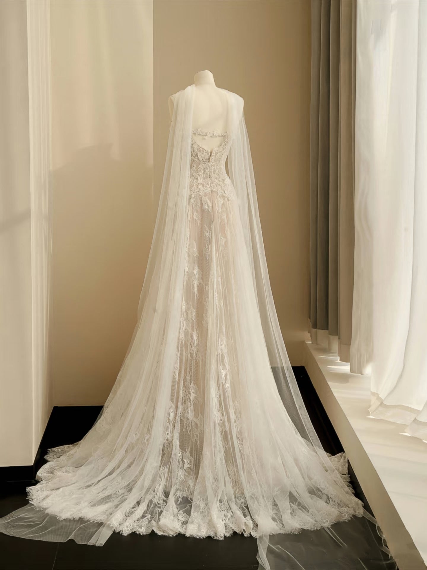 Simple Bridal Gown A line Sweetheart White Lace Floor Length Wedding Dresses Minimalist Bridal Gowns D2735