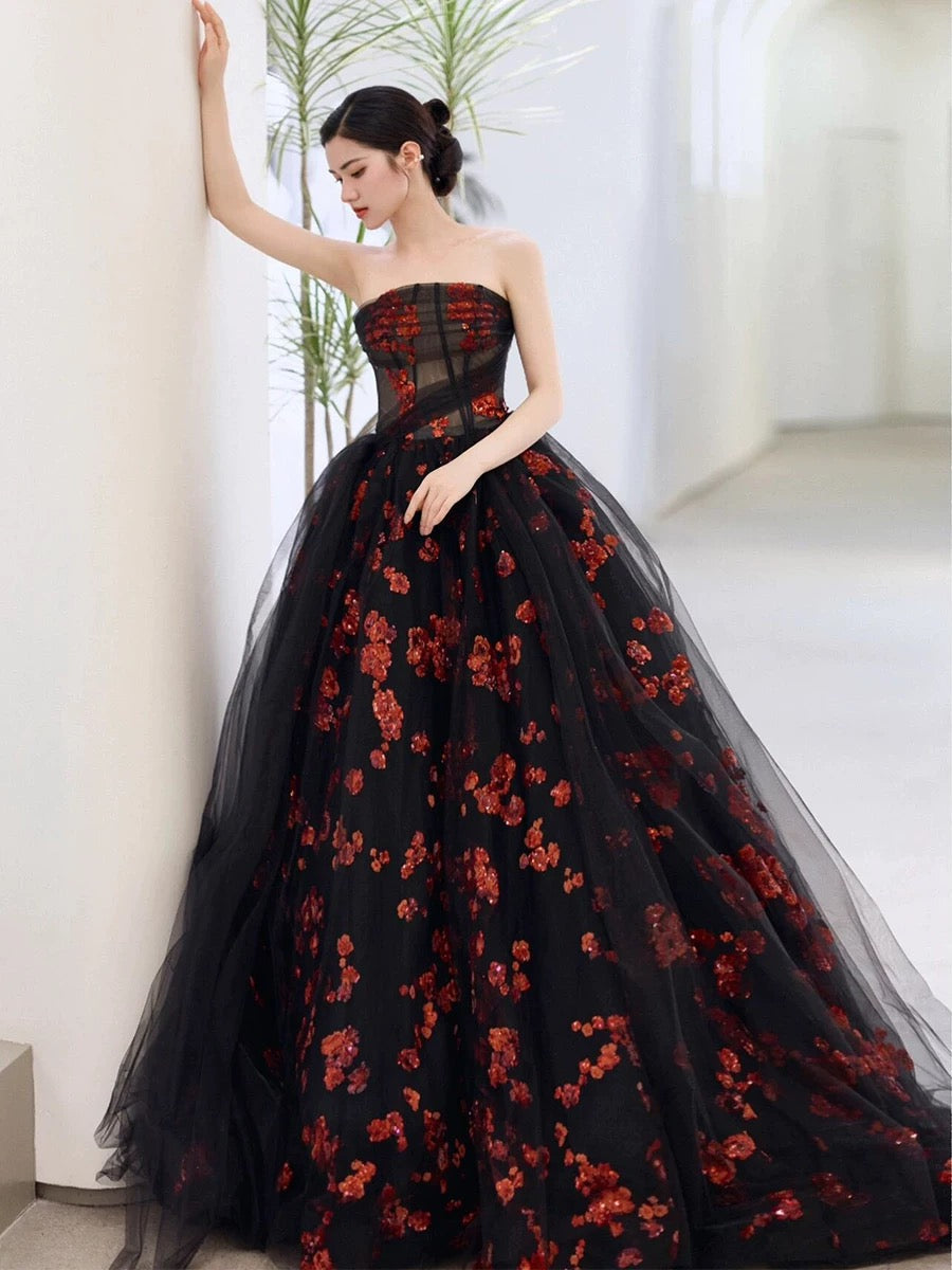 Classy Ball Gown Strapless Tulle Black Evening Dress Long Prom Dresses H2863