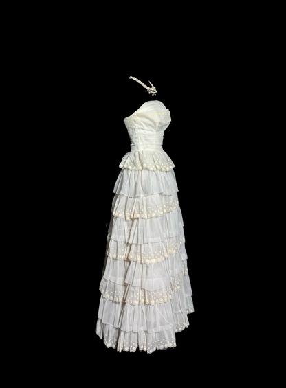 Vintage Ball Gown Strapless White Lace Prom Gown Fairy Prom Dresses SD2921