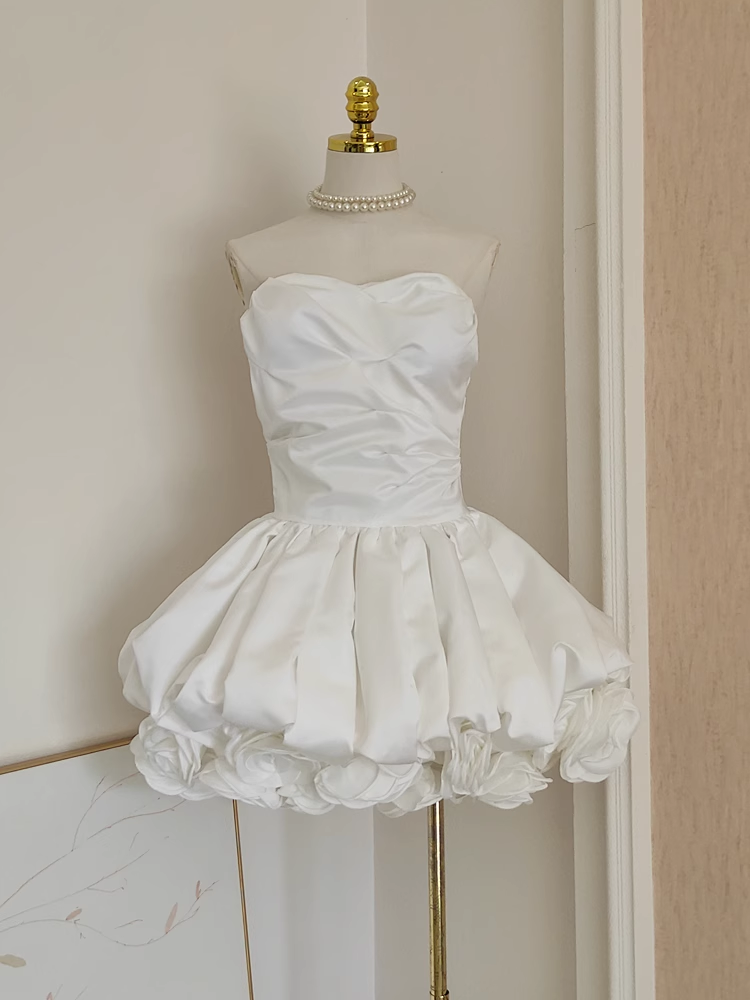 Sexy Ball Gown Sweetheart White Satin Vacation Dresses Short Birthday Outfits SD329