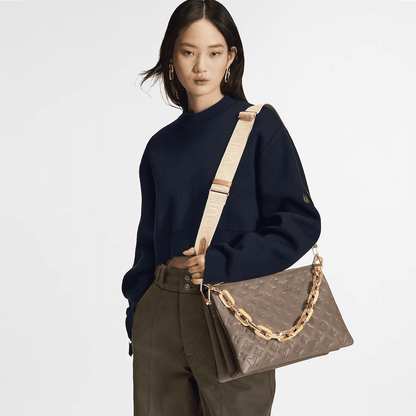 Louis Vuitton M21276 Coussin MM