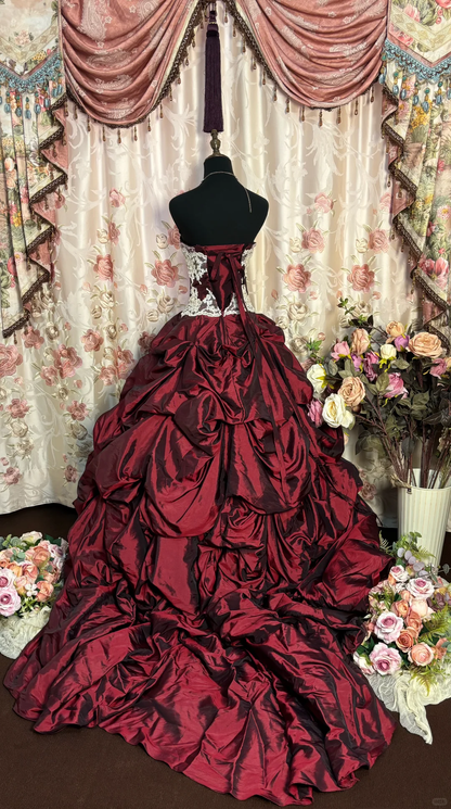 Vintage Burgundy Ball Gown Strapless Pleated White Lace Satin Long Prom Dress Evening Dress SH3732
