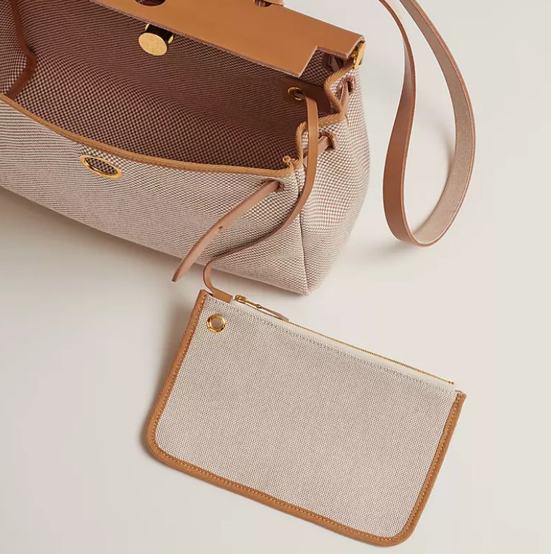 Hermès Herbag Zip 31 Bag In Retourne Viking Canvas With Gold Hardware Ecru-Beige-Fauve