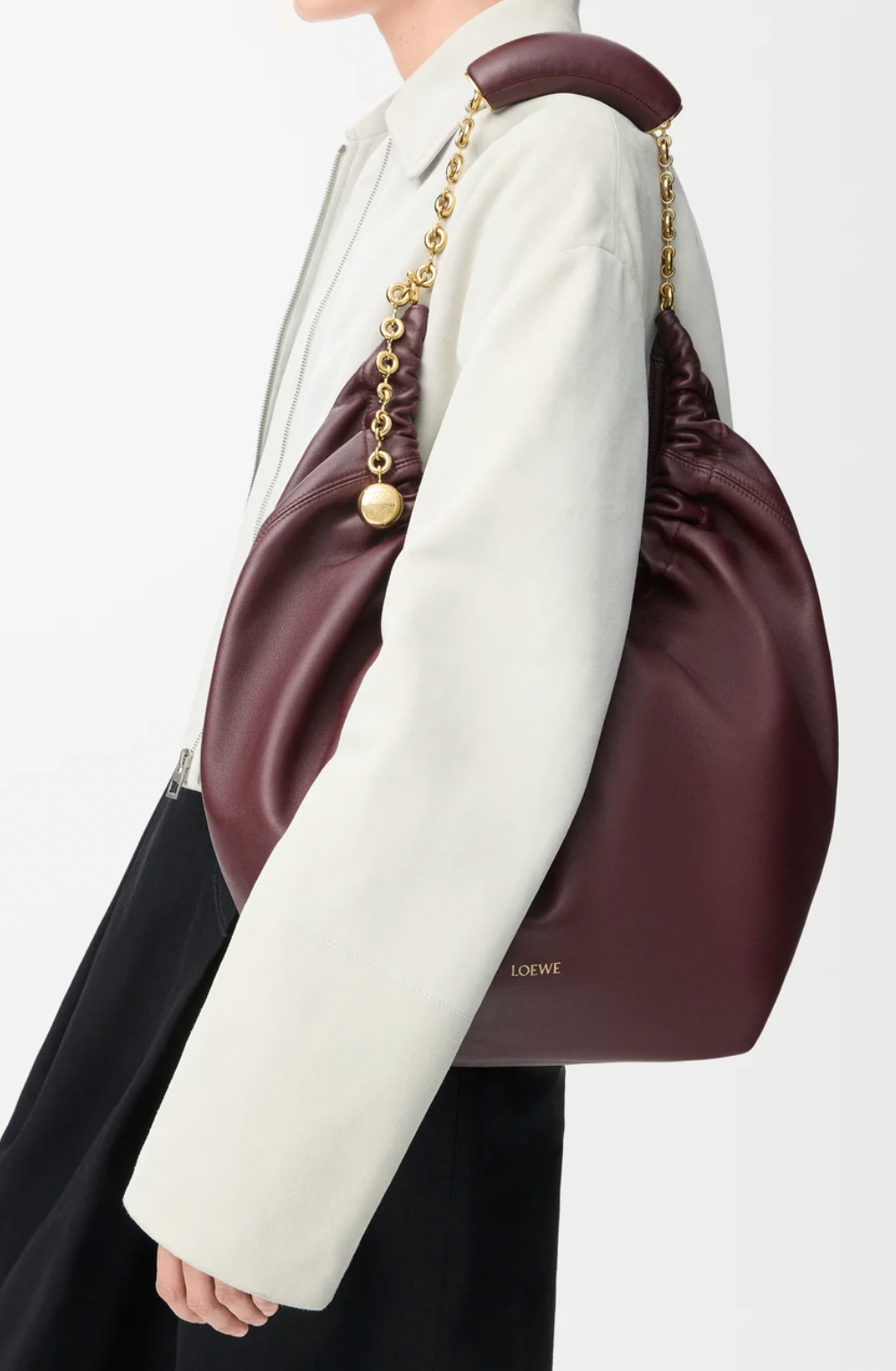 *HOT* Loewe Dark Burgundy Medium Squeeze Bag in Nappa Lambskin Leather and Gold Hardware RRP £3,650