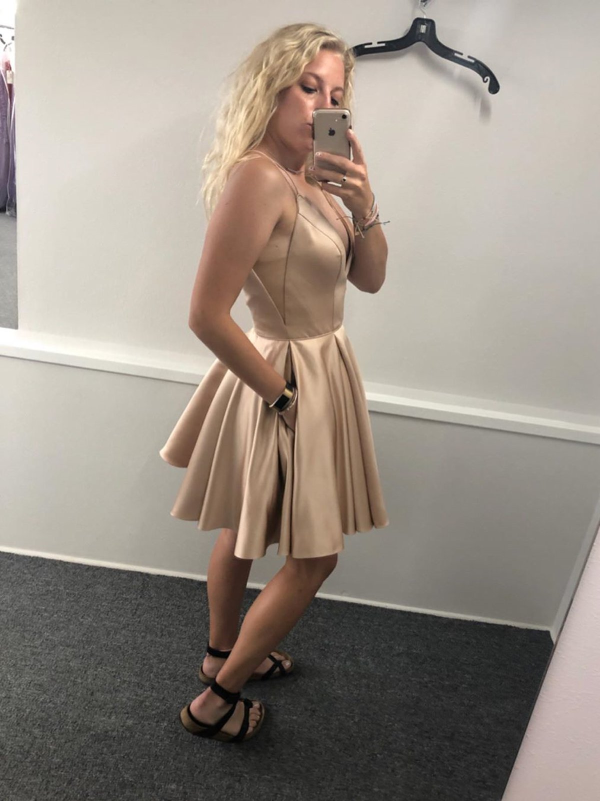 Short V Neck Champagne Prom Dresses, V Neck Short Champagne Homecoming Graduation Dresses