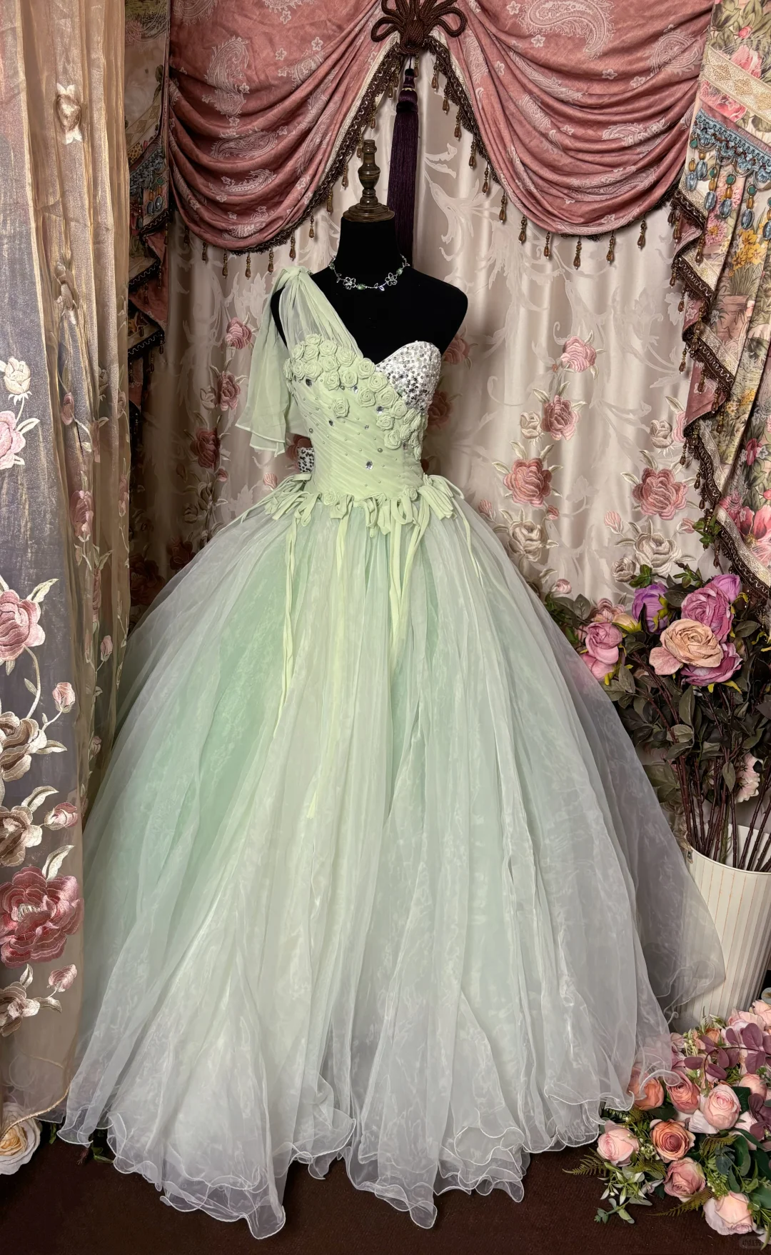 Vintage Light Green Ball Gown One Shoulder Flower Organza Long Prom Dress Evening Dress SH3734