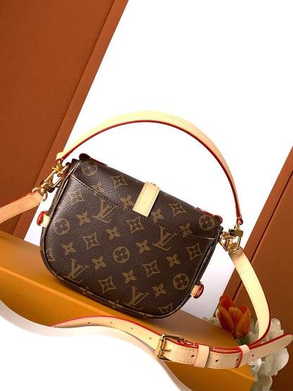 Louis Vuitton M46740 Saumur BB