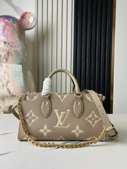 Louis Vuitton OnTheGo East West M23641