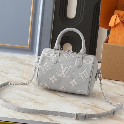 LOUIS VUITTON SPEEDY BANDOULIÈRE 20 BAG GRAY 20CM M14207