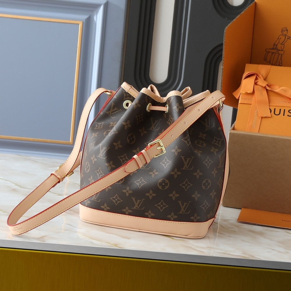 LOUIS VUITTON PETIT NOÉ BAG MONOGRAM BROWN 27CM M46984
