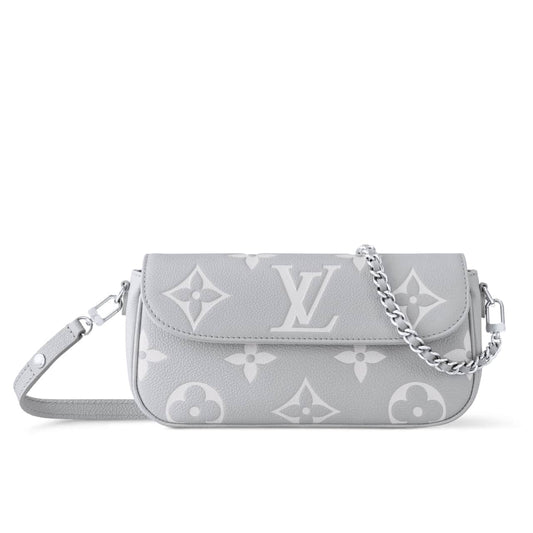 LOUIS VUITTON WALLET ON CHAIN IVY BRUME GRAY 23CM M14225