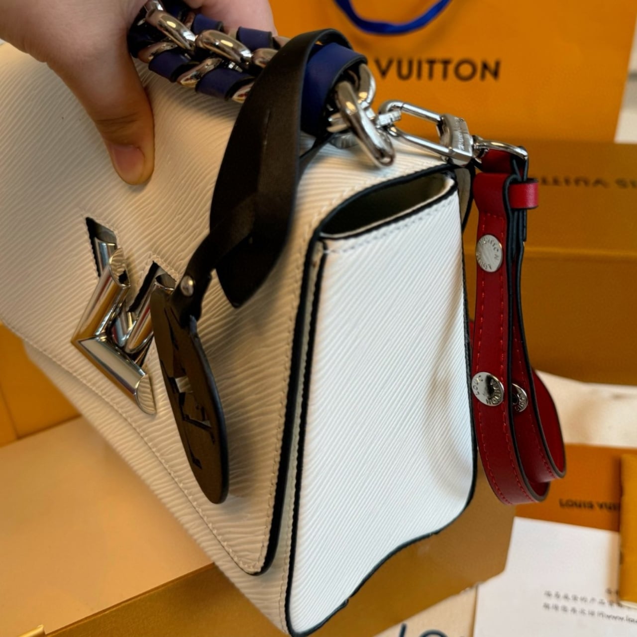 LOUIS VUITTON TWIST PM LIMITED EDITION BAG IN WHITE 23CM